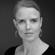 Cindy Rose Bienemann - Commercieel Medewerker