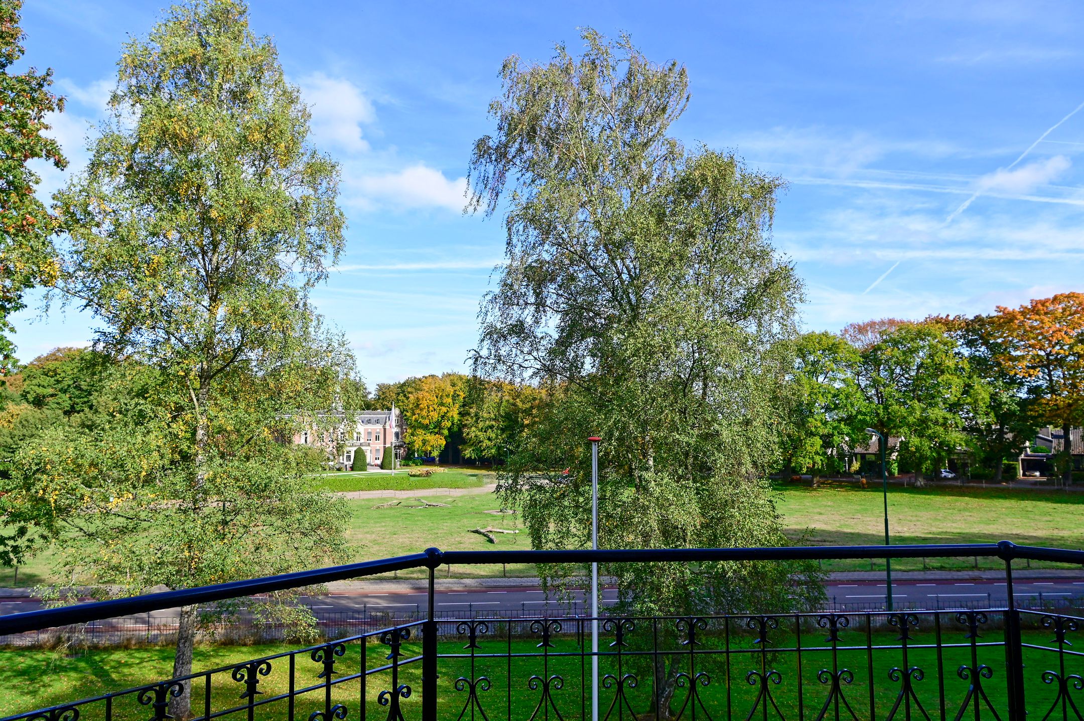 Photo 24 of Eemnesserweg 97