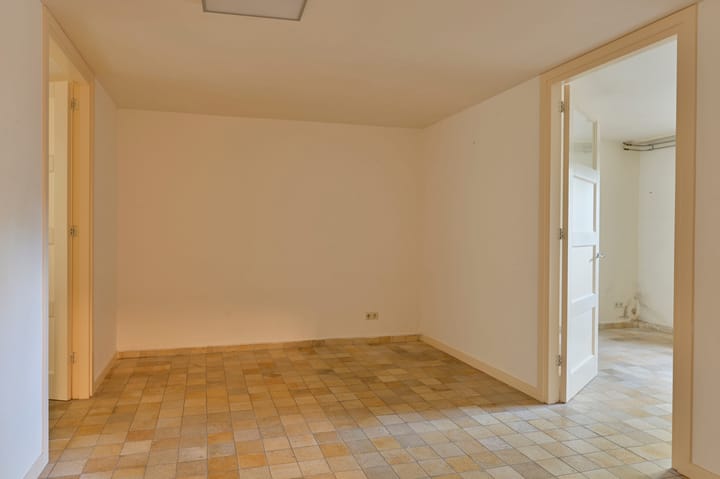 Foto 18 van Eemnesserweg 97