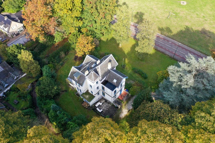 Foto 44 van Eemnesserweg 97