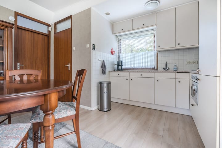 Photo 12 of Kievit 12-B376