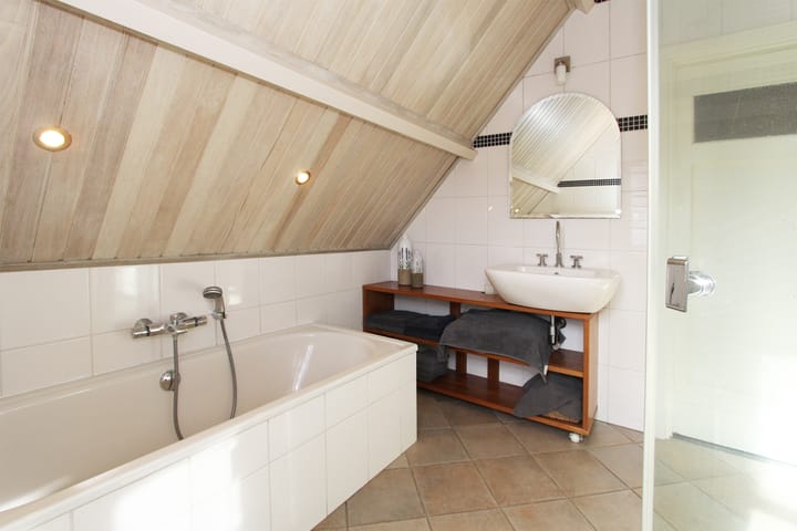 Photo 32 of Frieselaan 3