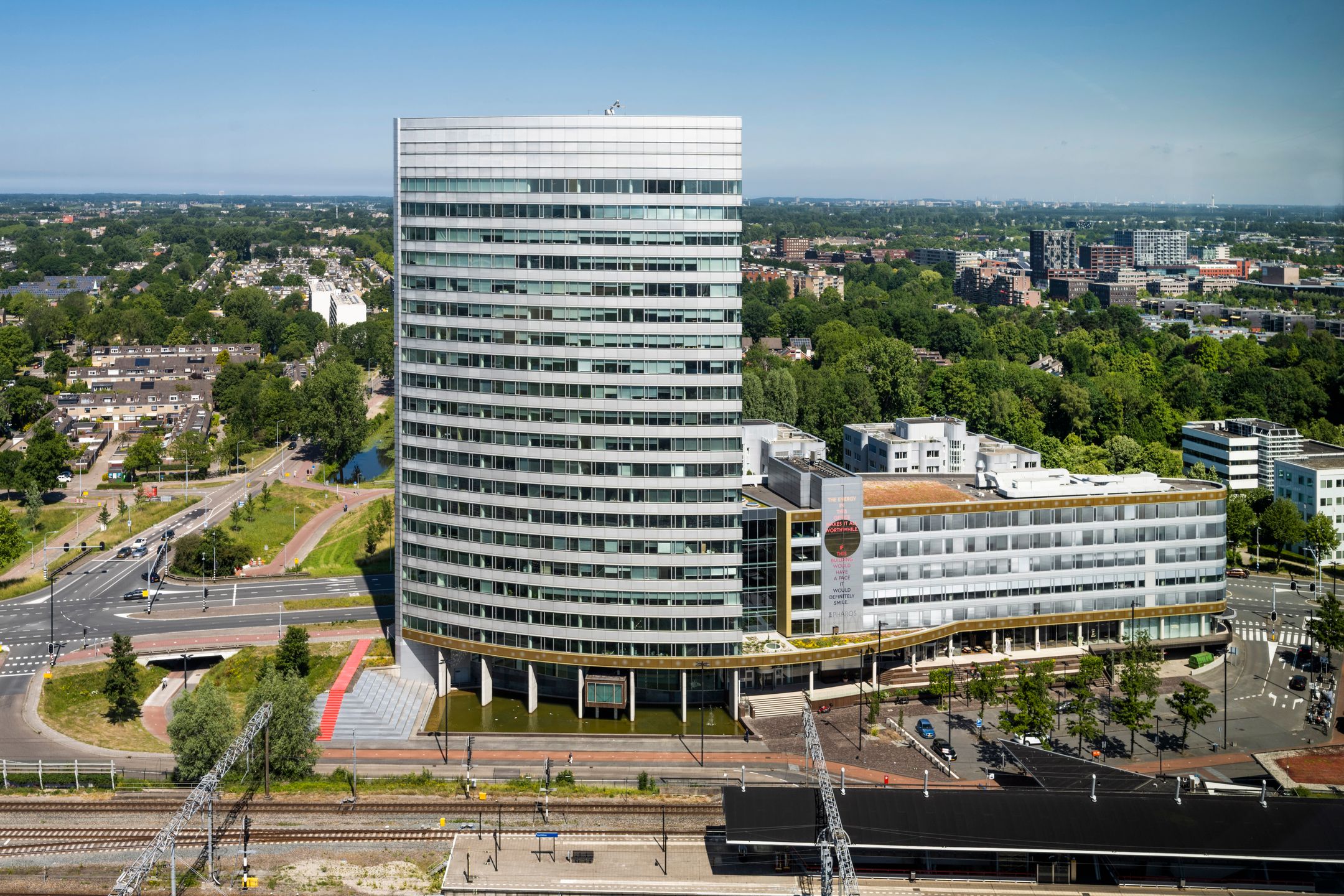 Kantoor Hoofddorp | Zoek kantoren te huur: Taurusavenue 16 2132 LS ...