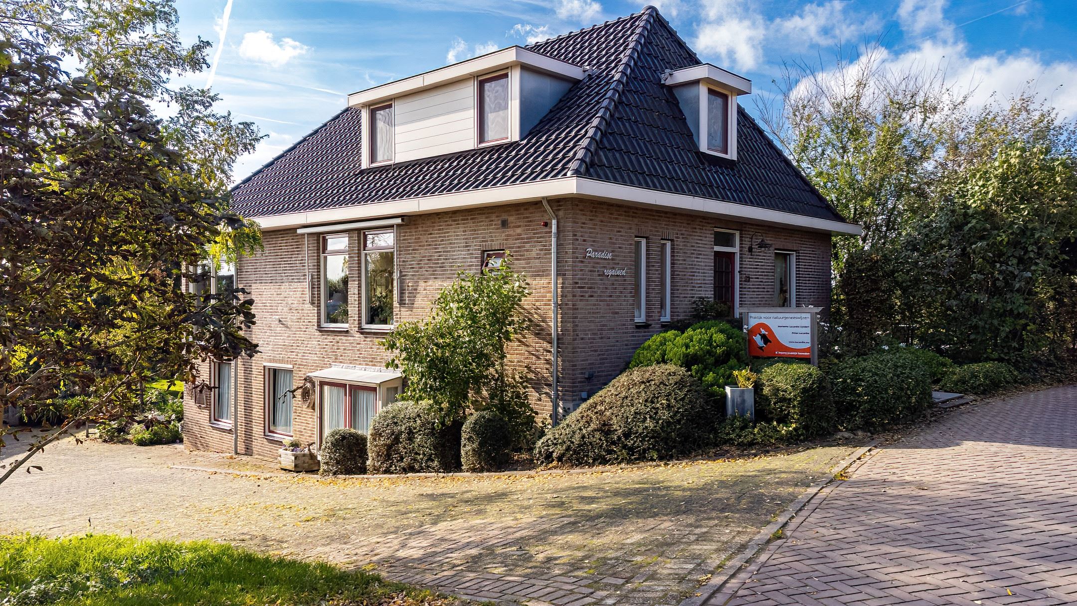 Huis Te Koop: Dorpsstraat 63 4271 AB Dussen [funda]