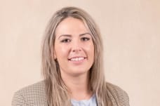 Yaniek Murrer - Commercial Employee