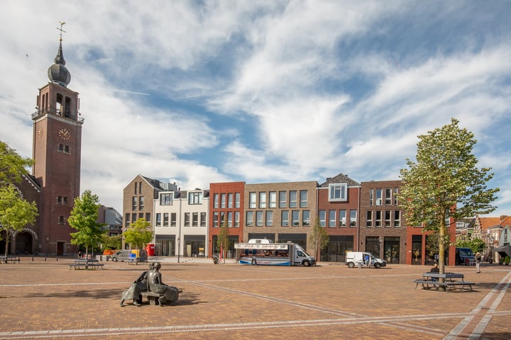 Markt 17, Zevenbergen