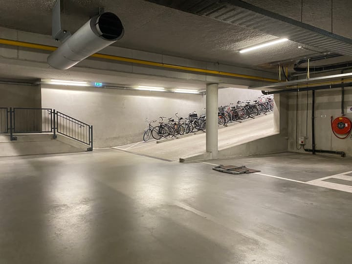 Photo 4 of Valkenburgerstraat