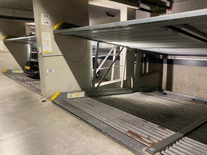 Photo 3 of Valkenburgerstraat