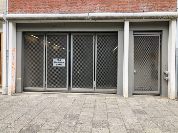 Photo 1 of Valkenburgerstraat