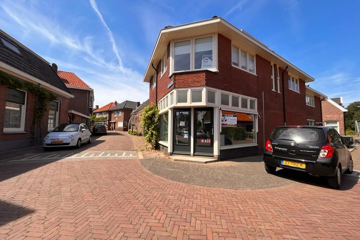 Marktstraat 15, Delden
