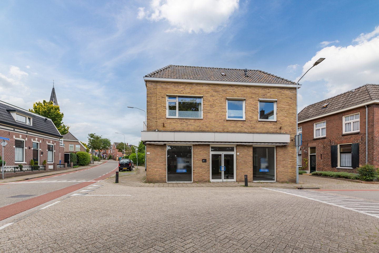 View photo 4 of Bredevoortsestraatweg 39 39A