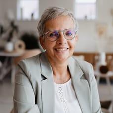 Hanneke de Jong-van de Brake - Administratief Medewerker