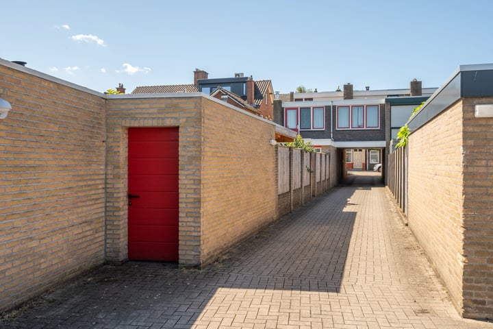 Bekijk foto 43 van 2e Lambertusstraat 21