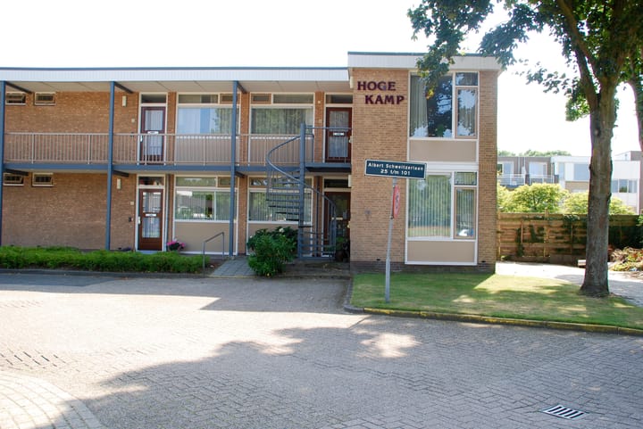 Photo 3 of Albert Schweitzerlaan 41