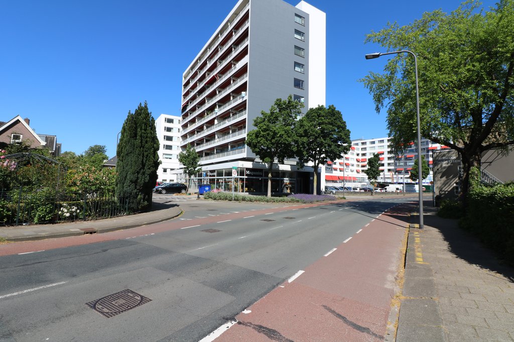 Bekijk foto 2 van Den Heuvel 15