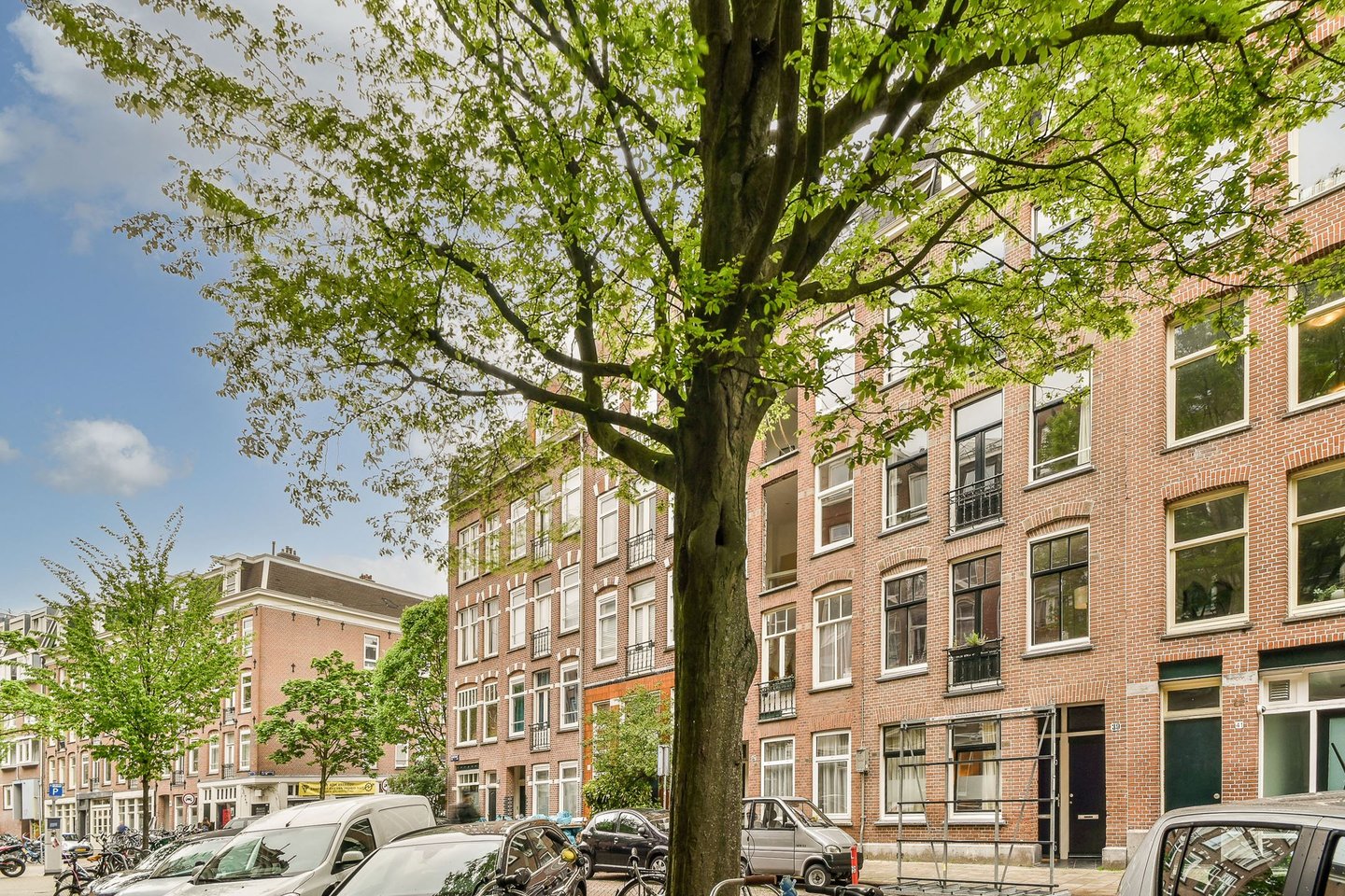 Bekijk foto 1 van Dusartstraat 39 H