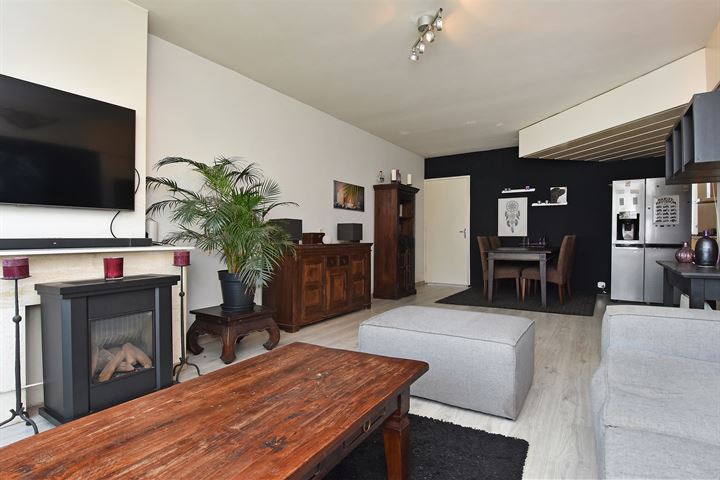 View photo 16 of Louis Davidsstraat 317