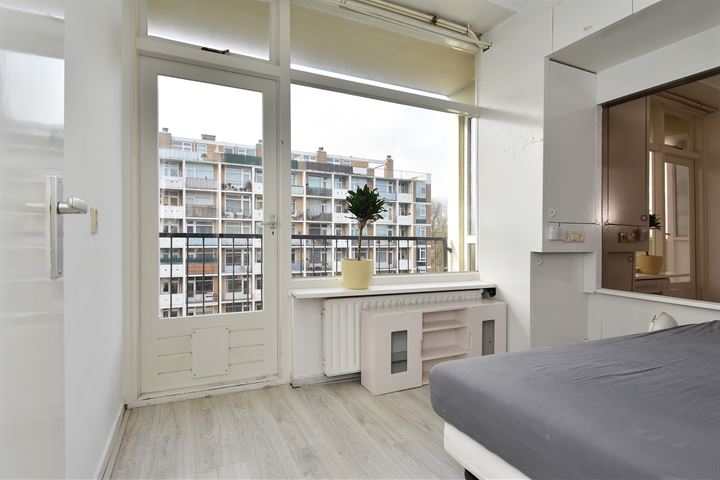 View photo 28 of Louis Davidsstraat 317