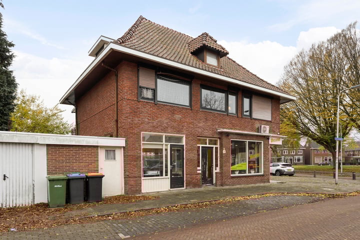 Dahliastraat 42 - 42 B, Enschede
