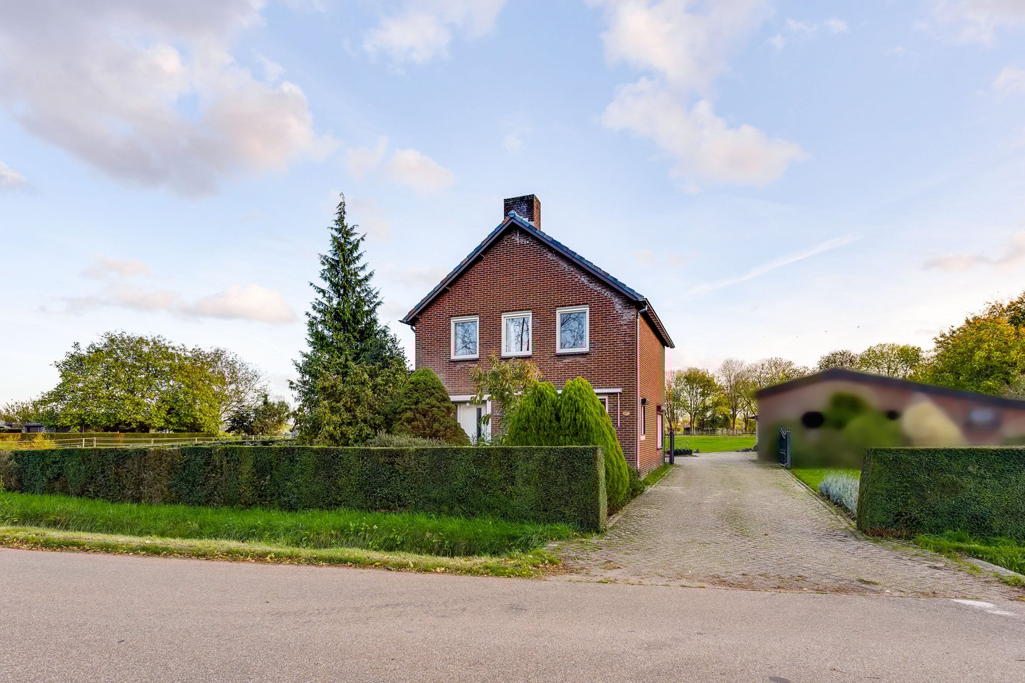 Bekijk foto 1 van Budschop 22