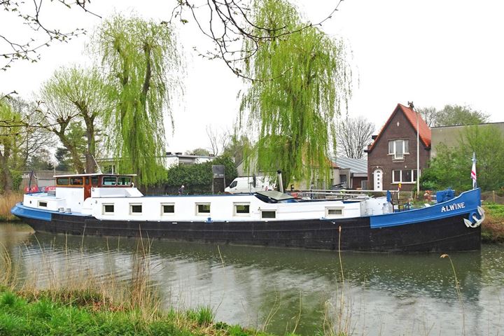 Bekijk foto 1 van Sluizenstraat 70