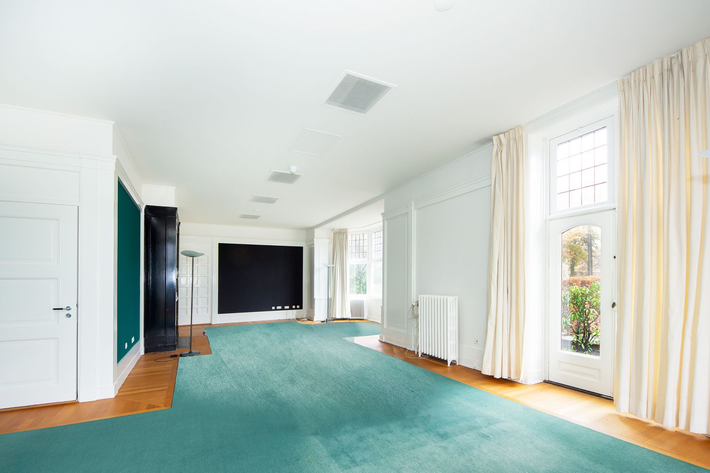 Bekijk foto 3 van Leusderend 8