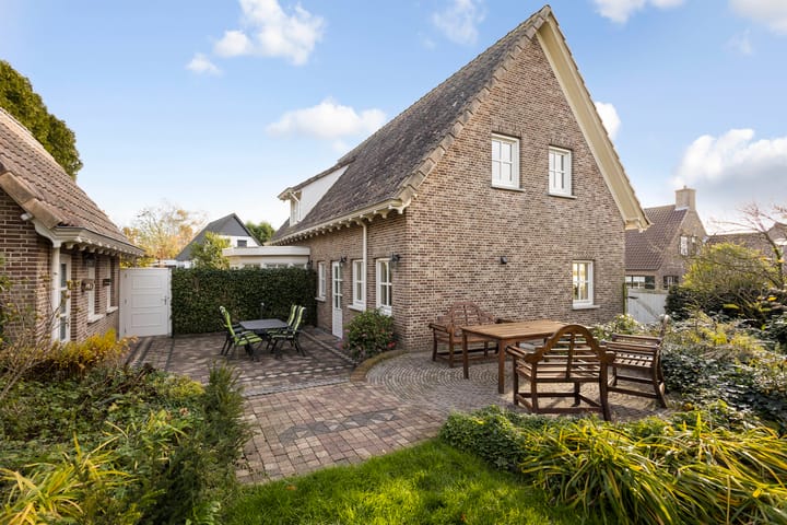 Foto 33 van Burgemeester van Gilshof 19