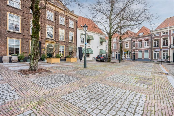 Bekijk foto 47 van Moeregrebstraat 82