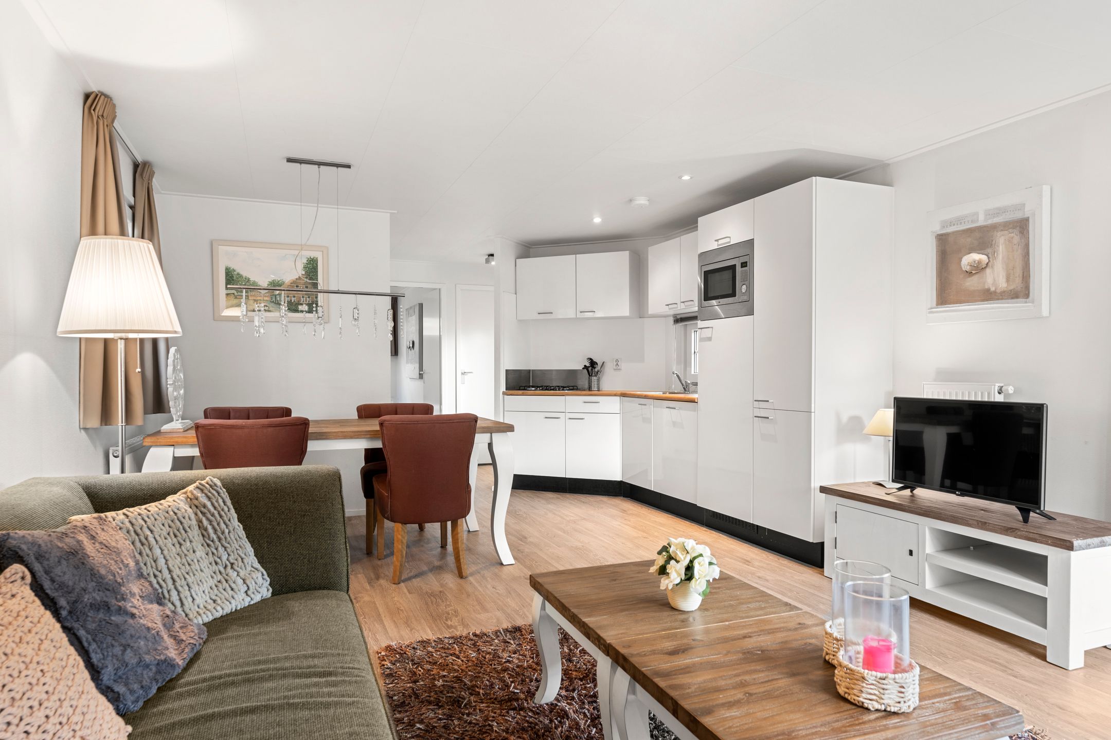 Foto 15 van Vijverlaan 1-HV14