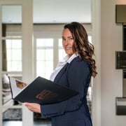 Victoria Kastelein - Real Estate Agent