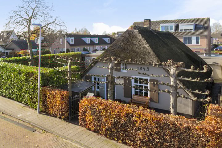 Burgemeester van der Venstraat 30
