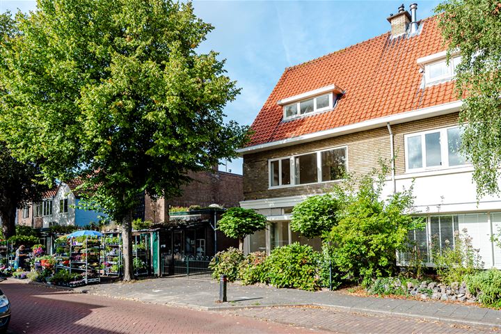 Bekijk foto 37 van Bloemendaalsestraatweg 137