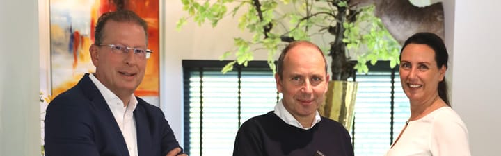 office-banner