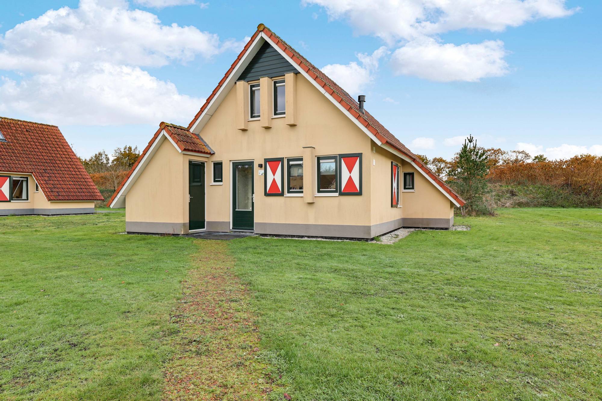 2-bedroom freehold villa in Wezuperbrug — photo 3 of 5