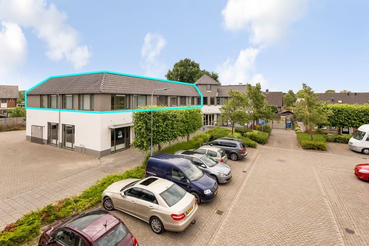 Koningin Beatrixplein 22 *, Lienden