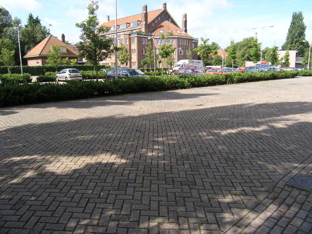 Bekijk foto 1 van Adriaan Stooplaan