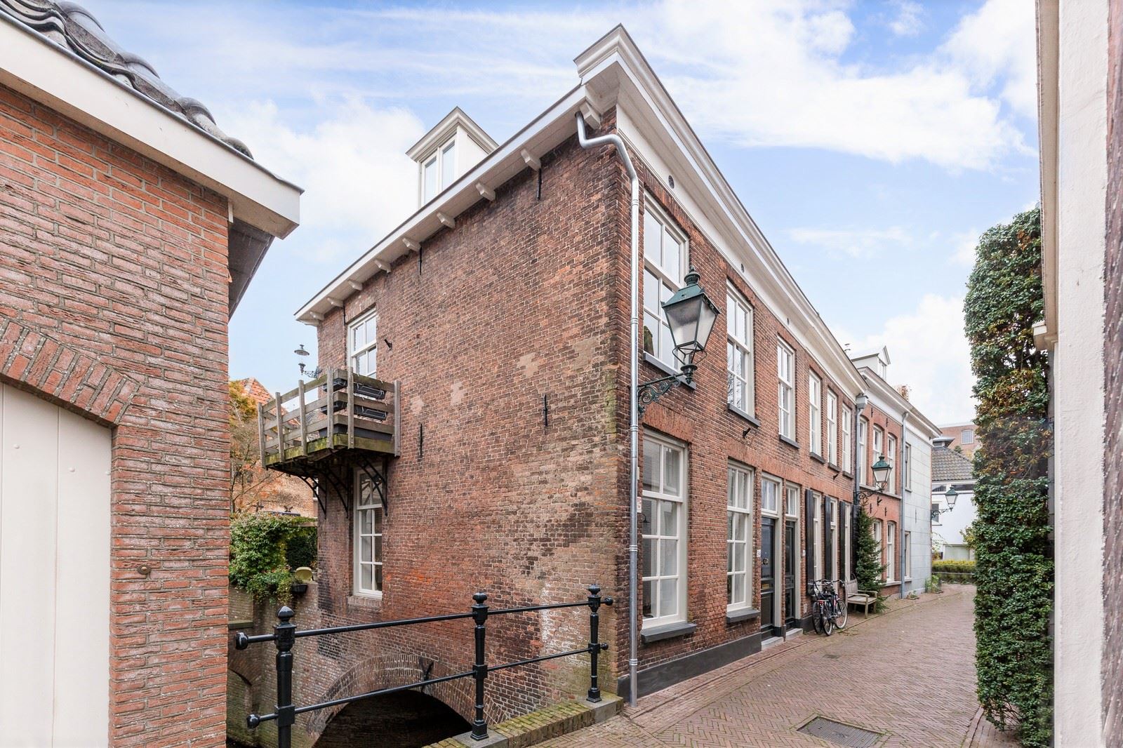 Huis Te Koop: Molenstraat 18 5211 DR Den Bosch [funda]