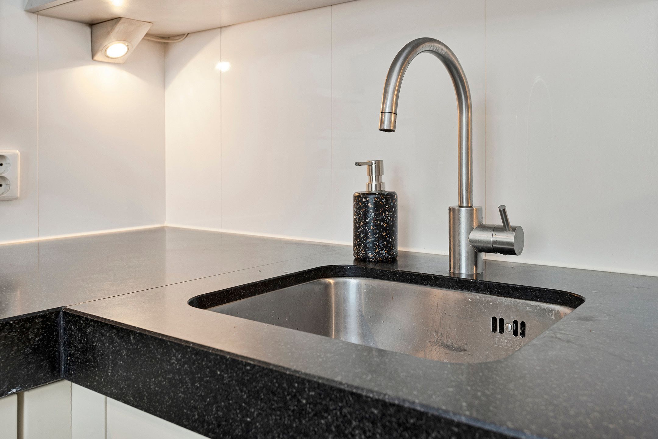 Foto 24 van Ostrea 102