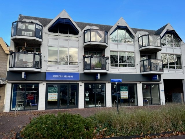 Bekijk foto 1 van Grotestraat 220