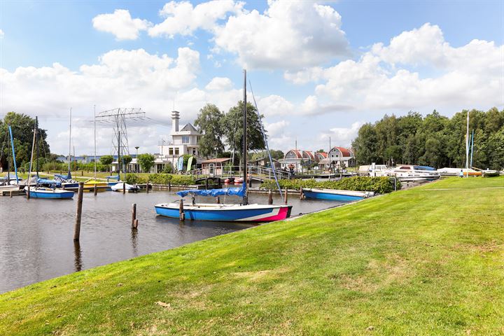 View photo 35 of De Bloemert 1-002