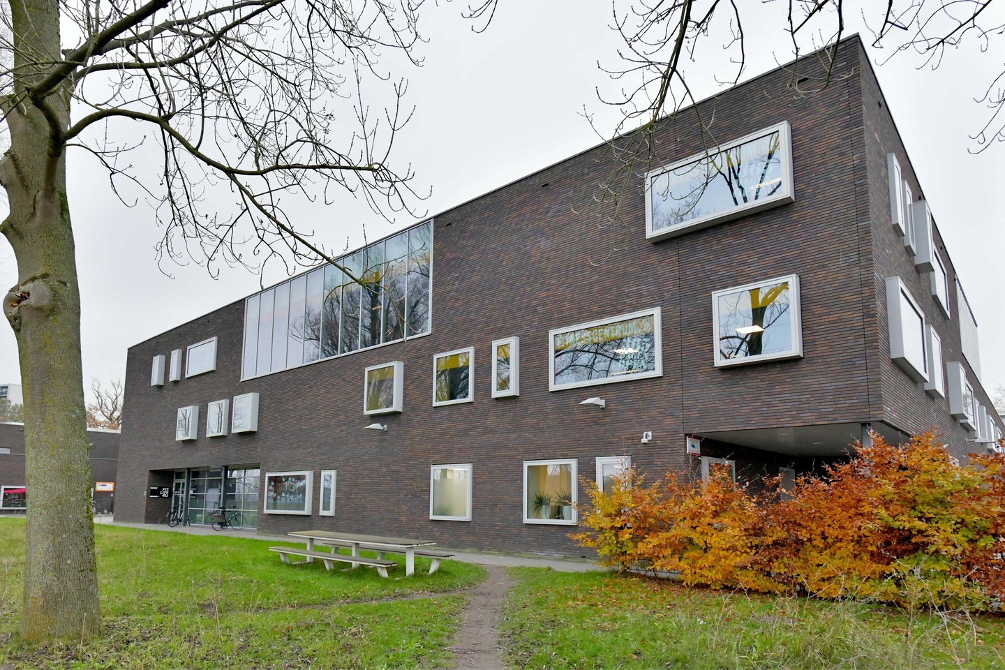 Bekijk foto 1 van Wezenland 582 -D