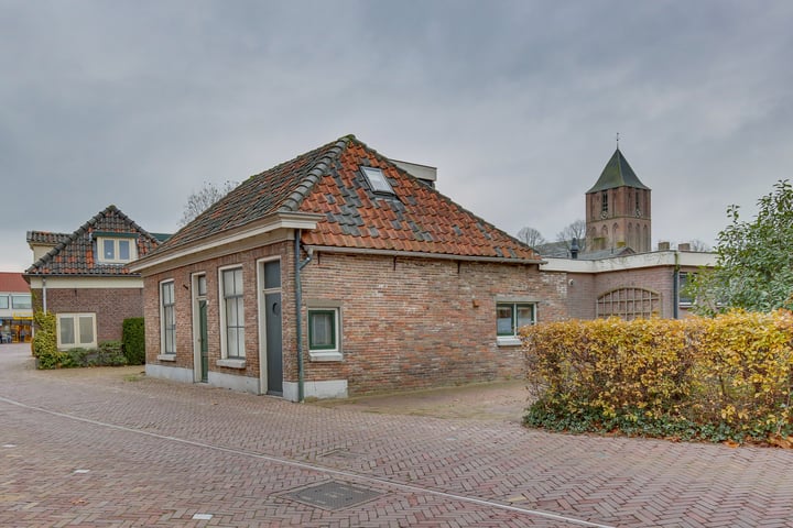 Emmastraat 14