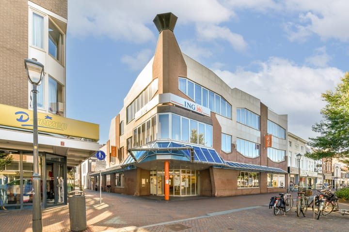 Breestraat 35