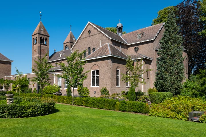 Foto 3 van Dr Ariënsstraat 1