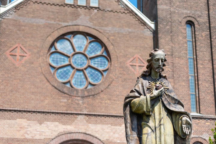 Foto 24 van Dr Ariënsstraat 1