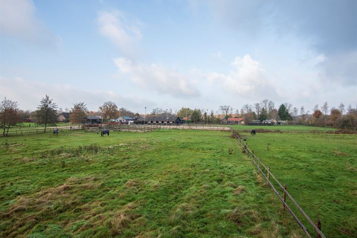 Bekijk foto 43 van Eerste Kruishaarseweg 3