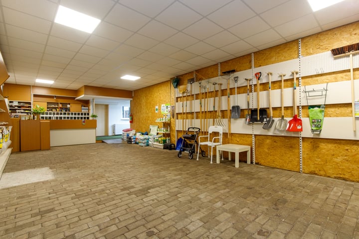 Bekijk foto 30 van Schoolstraat 8