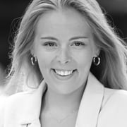 Veronique Dekker  - Office manager