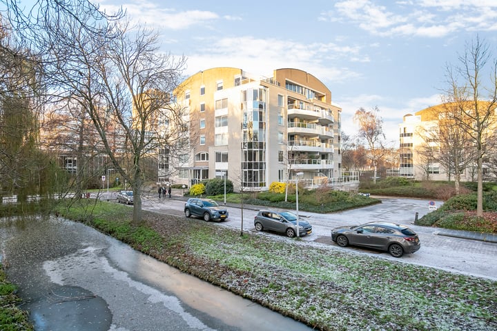 Badhuislaan 27