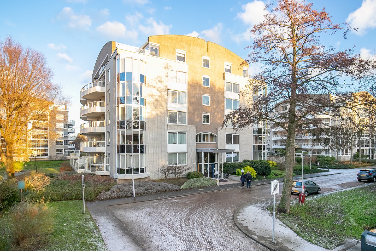 Bekijk foto 4 van Badhuislaan 27